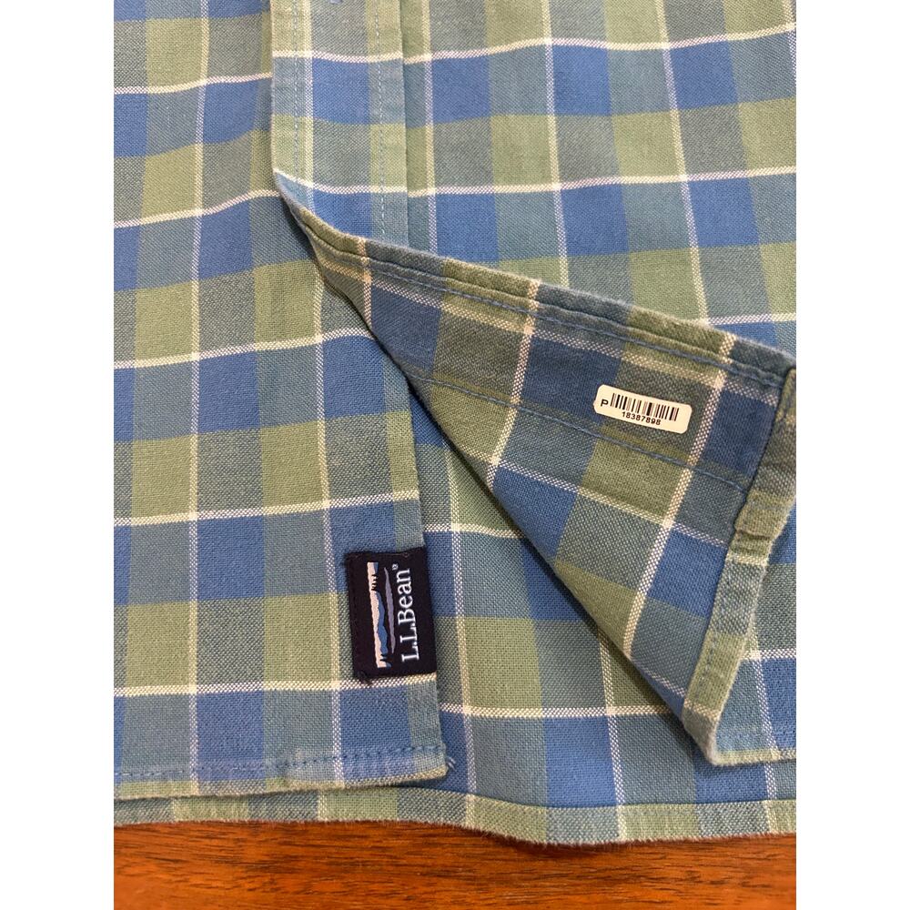 Plaid L.L. Bean Oxford Shirt, Slightly Fitted Untucked‎ Fit - (Mens XL Tall) - Picture 9 of 10